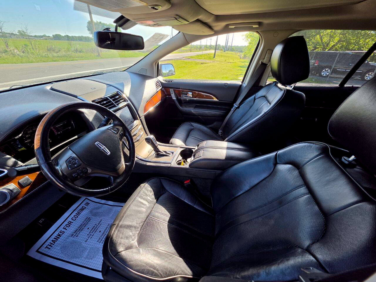 Used 2012 Lincoln MKX AWD image 3
