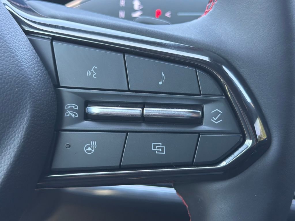 Used 2025 Chevrolet Equinox RS image 22