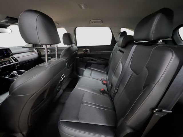 Certified 2022 Kia Sorento S image 24