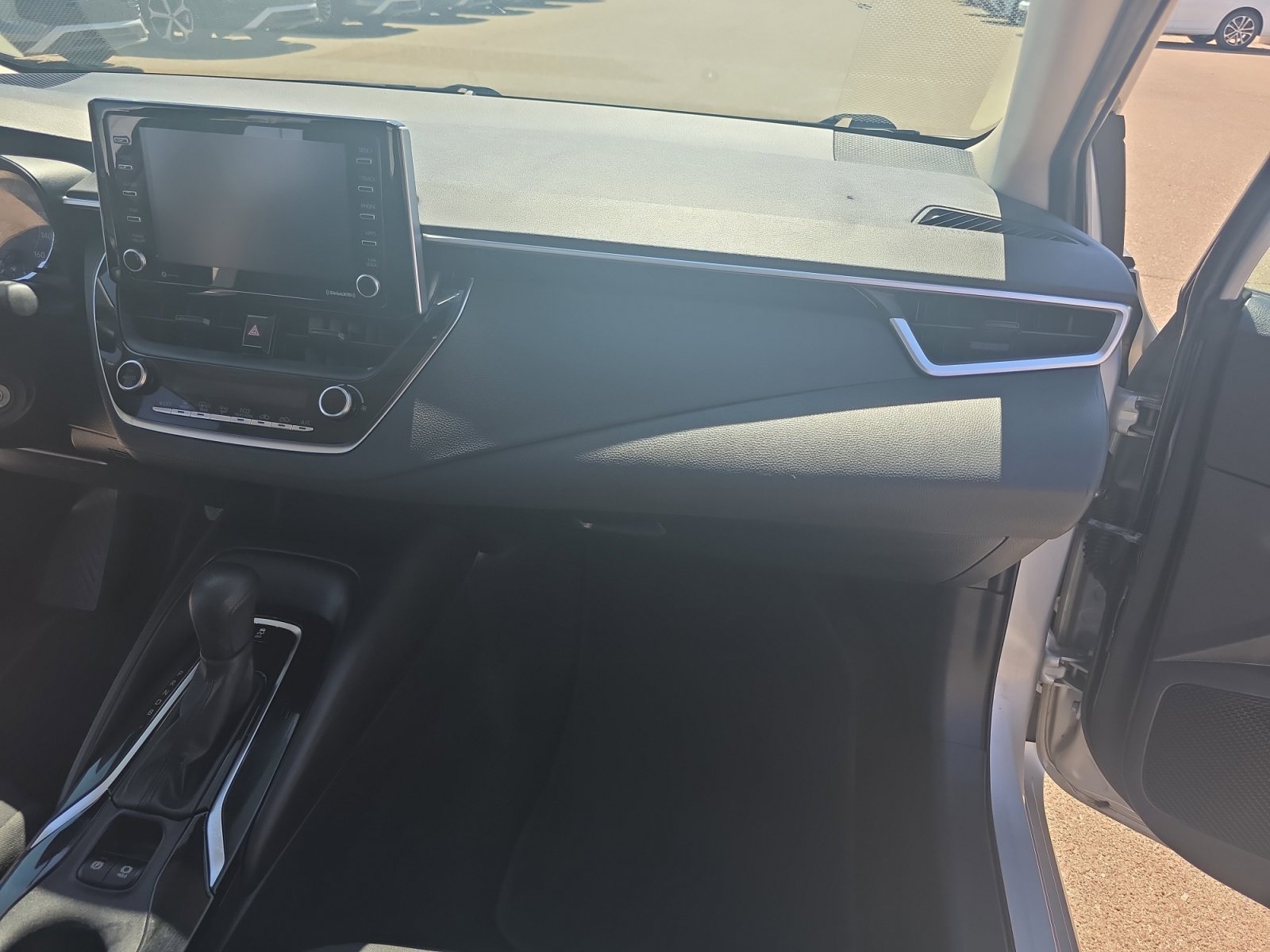 Used 2021 Toyota Corolla LE FWD image 20