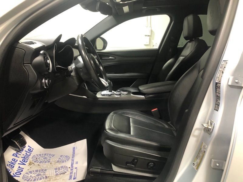 Used 2022 Alfa Romeo Stelvio Ti w/ Active Assist Plus Package image 19