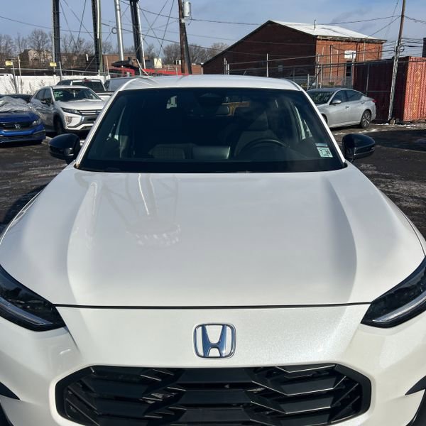 Used 2025 Honda HR-V Sport image 18