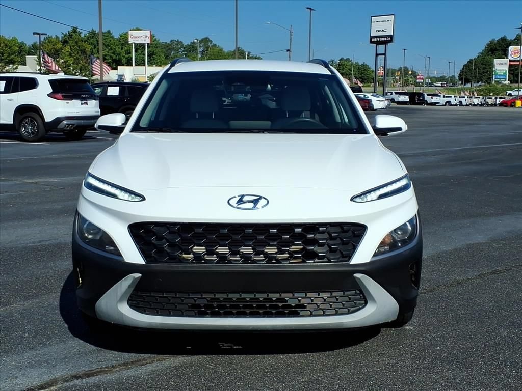 Used 2023 Hyundai Kona SEL AWD/4WD image 2