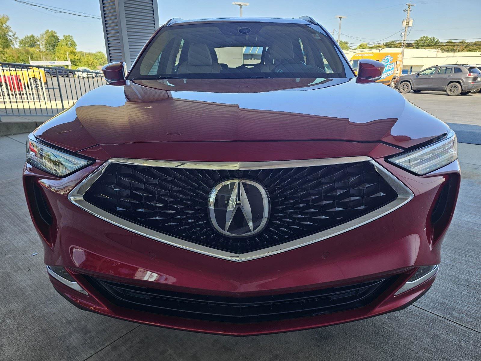 Used 2023 Acura MDX SH-AWD w/ Advance Package image 9
