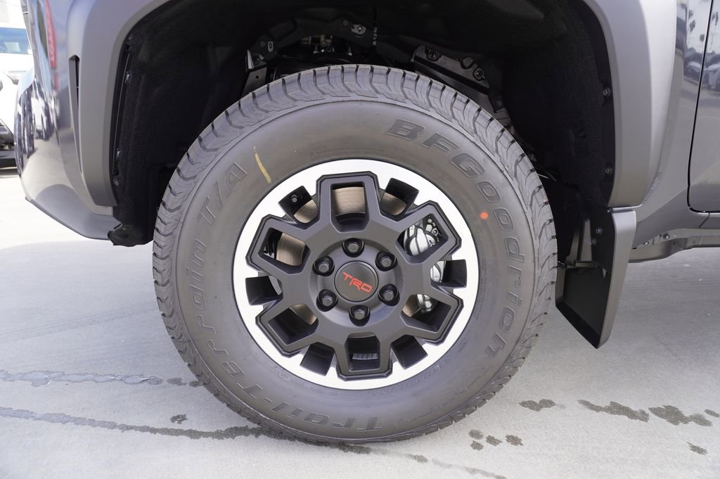 New 2026 Toyota Tacoma TRD Off-Road AWD/4WD image 18