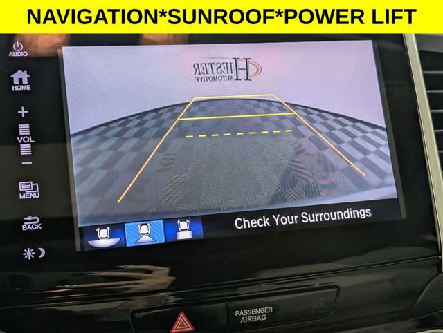 Used 2018 Honda Pilot Touring image 22