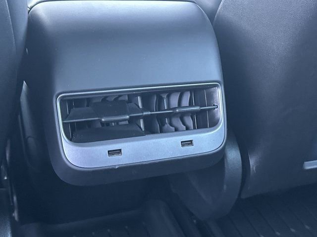 Used 2020 Tesla Model 3 Performance image 27