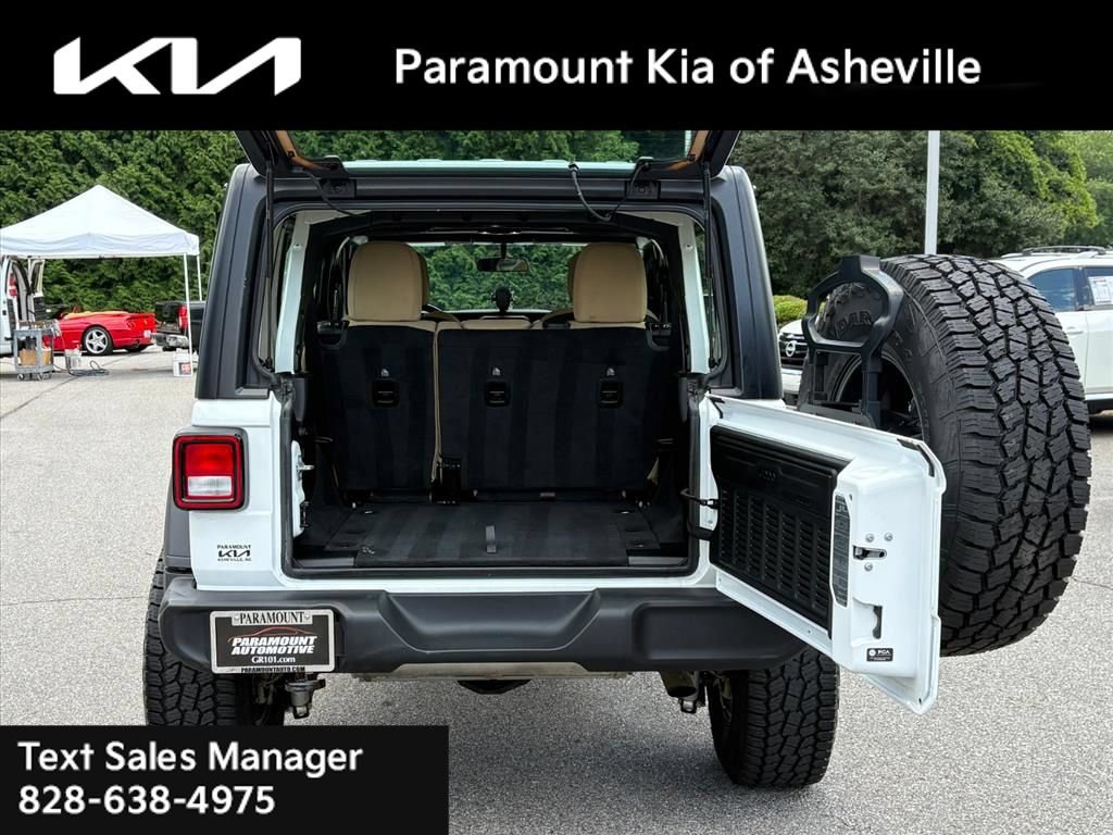 Used 2023 Jeep Wrangler Unlimited Sport AWD/4WD image 28