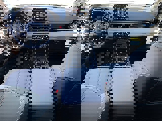 New 2025 Honda Pilot Touring image 11