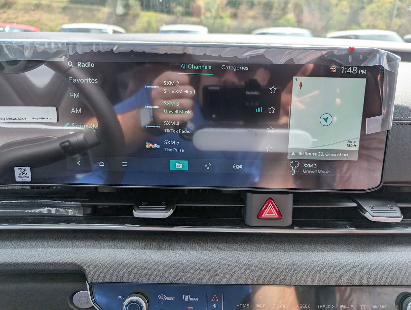 New 2026 Kia Carnival EX image 25