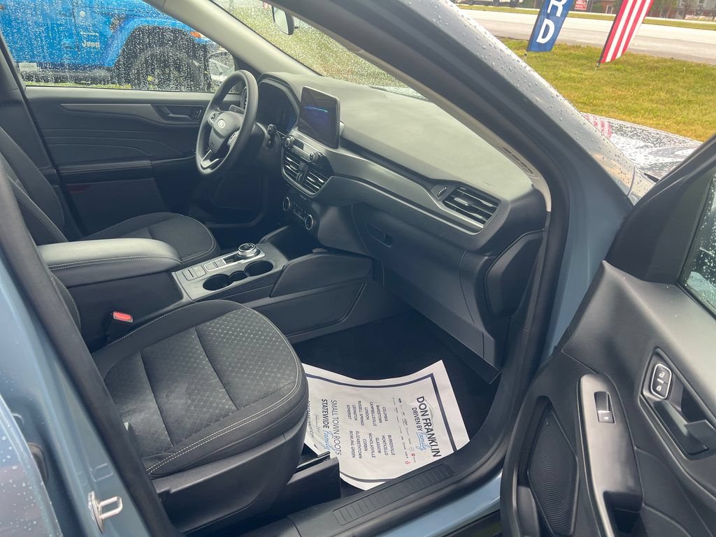 Used 2025 Ford Escape Active FWD image 25