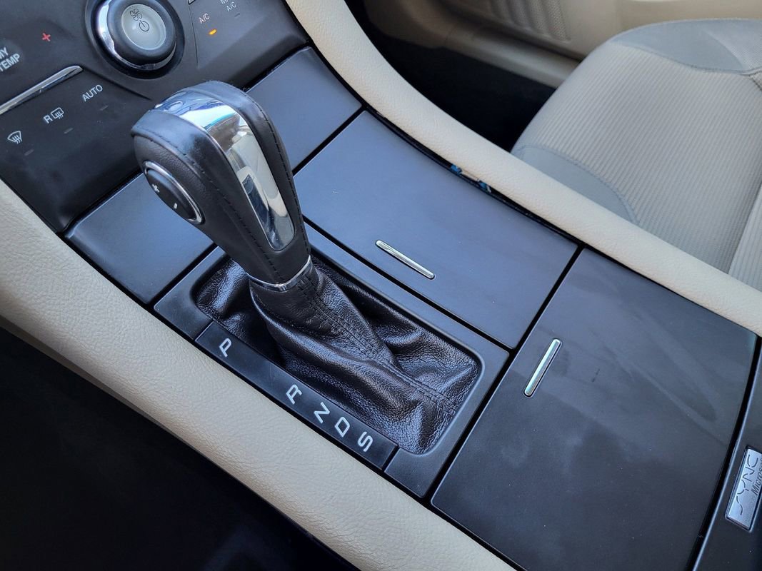 Used 2014 Ford Taurus SEL w/ Equipment Group 201A image 30