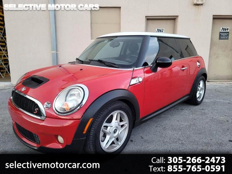 Used 2010 MINI Cooper S image 1