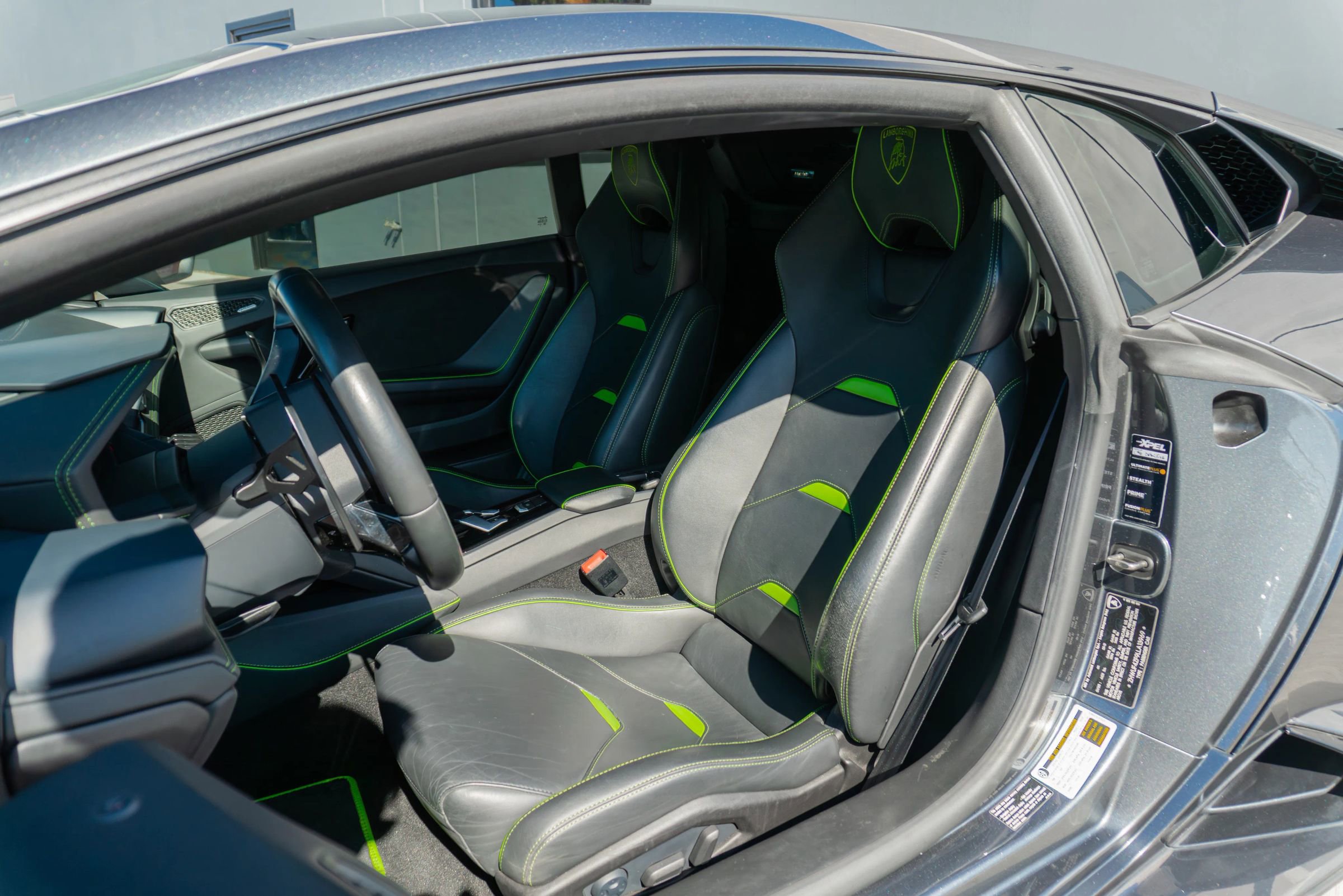 Used 2020 Lamborghini Huracan EVO image 10