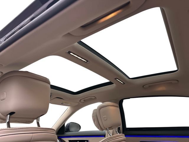 Certified 2025 Mercedes-Benz S 580 4MATIC Sedan image 12