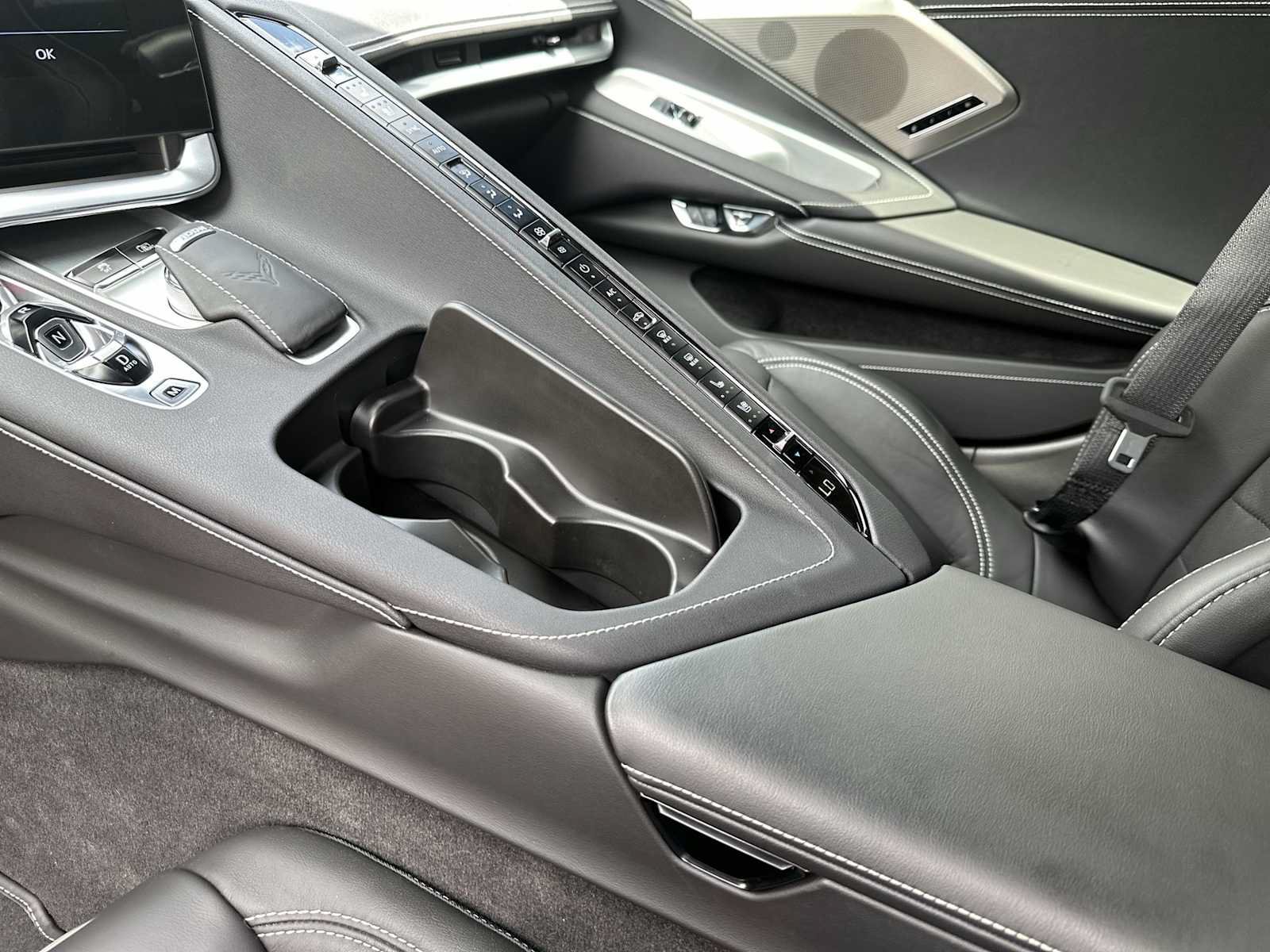Certified 2022 Chevrolet Corvette Stingray Preferred Conv w/ Z51 Performance Package RWD image 21