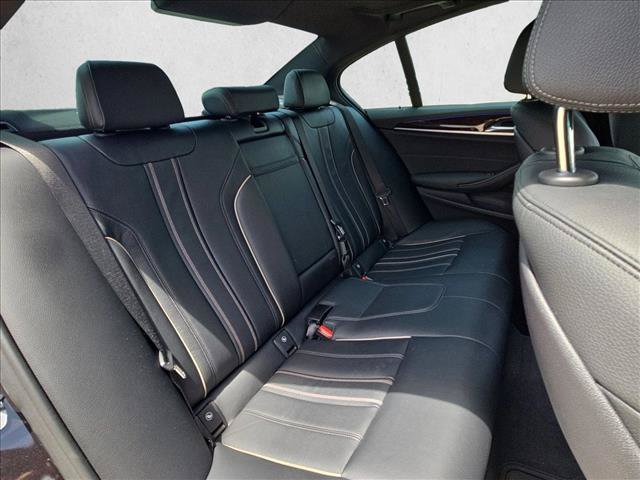 Used 2019 BMW 540i RWD image 17