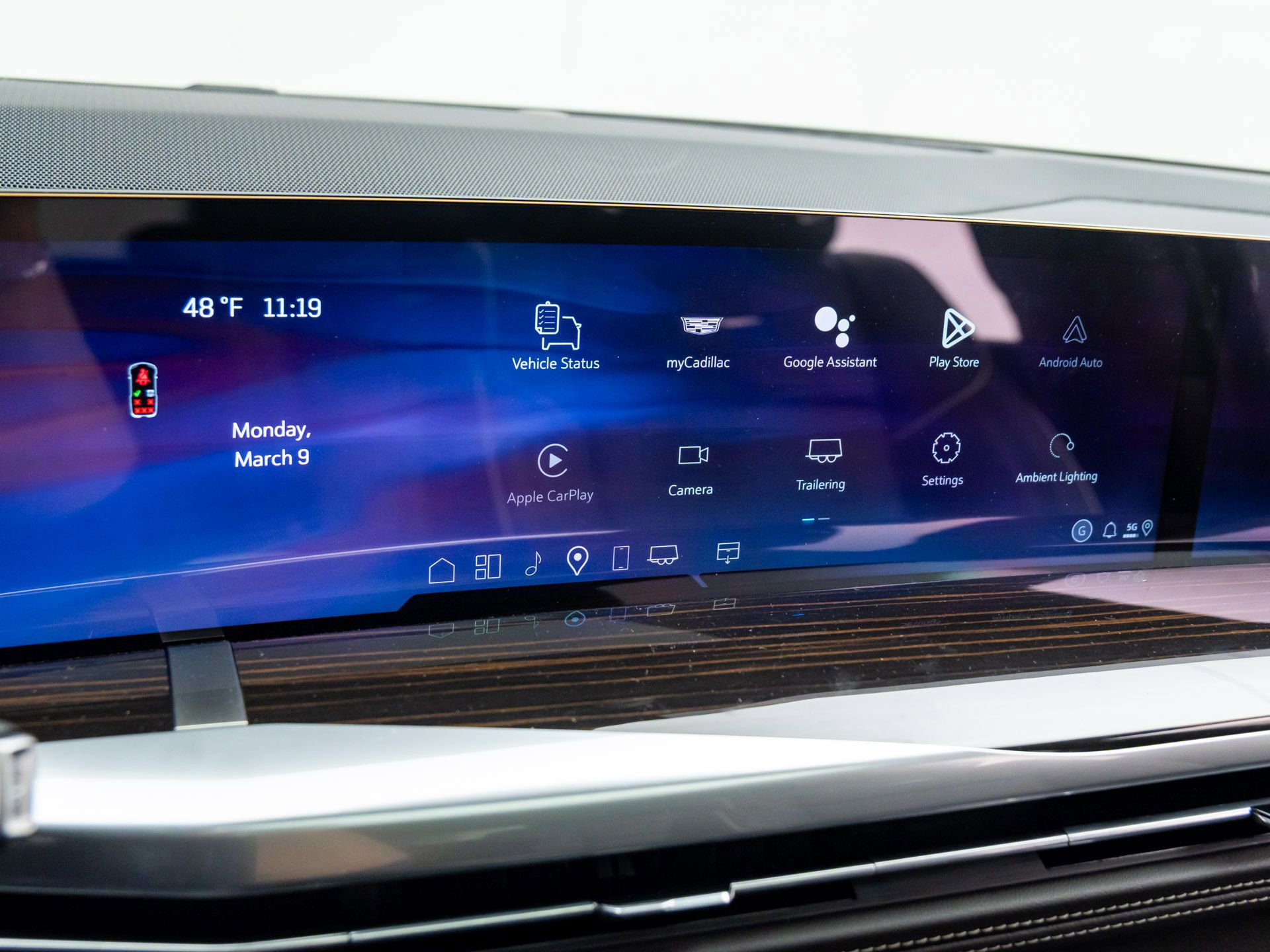 New 2026 Cadillac Escalade Luxury w/ Touring Package image 33