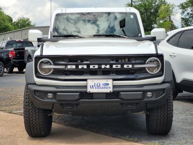 New 2026 Ford Bronco Outer Banks w/ Sasquatch Package AWD/4WD image 2