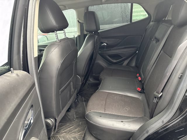 Used 2021 Buick Encore Preferred w/ Safety Package II AWD/4WD image 9