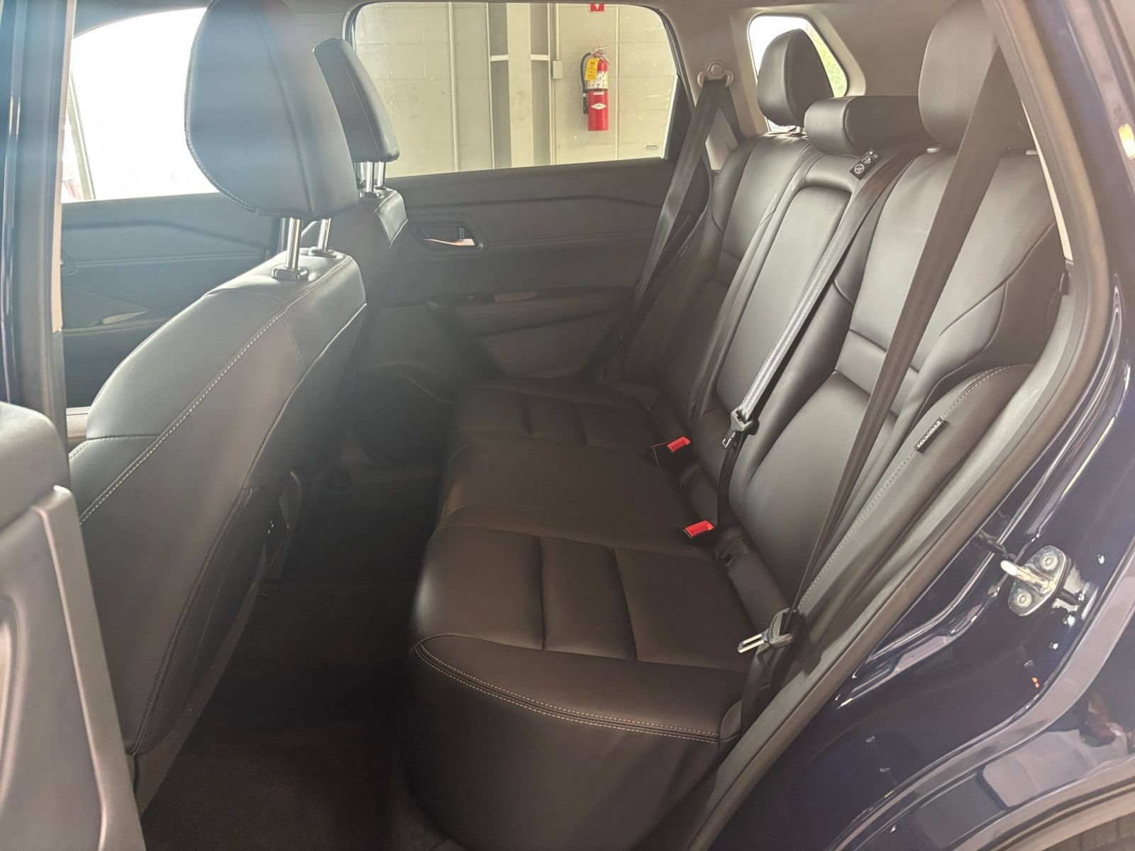 Used 2025 Kia Soul LX w/ LX Technology Package FWD image 28