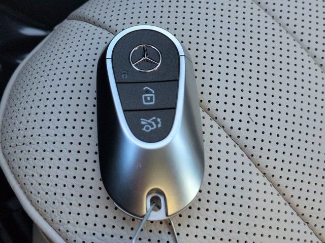 New 2026 Mercedes-Benz E 350 4MATIC Sedan image 29