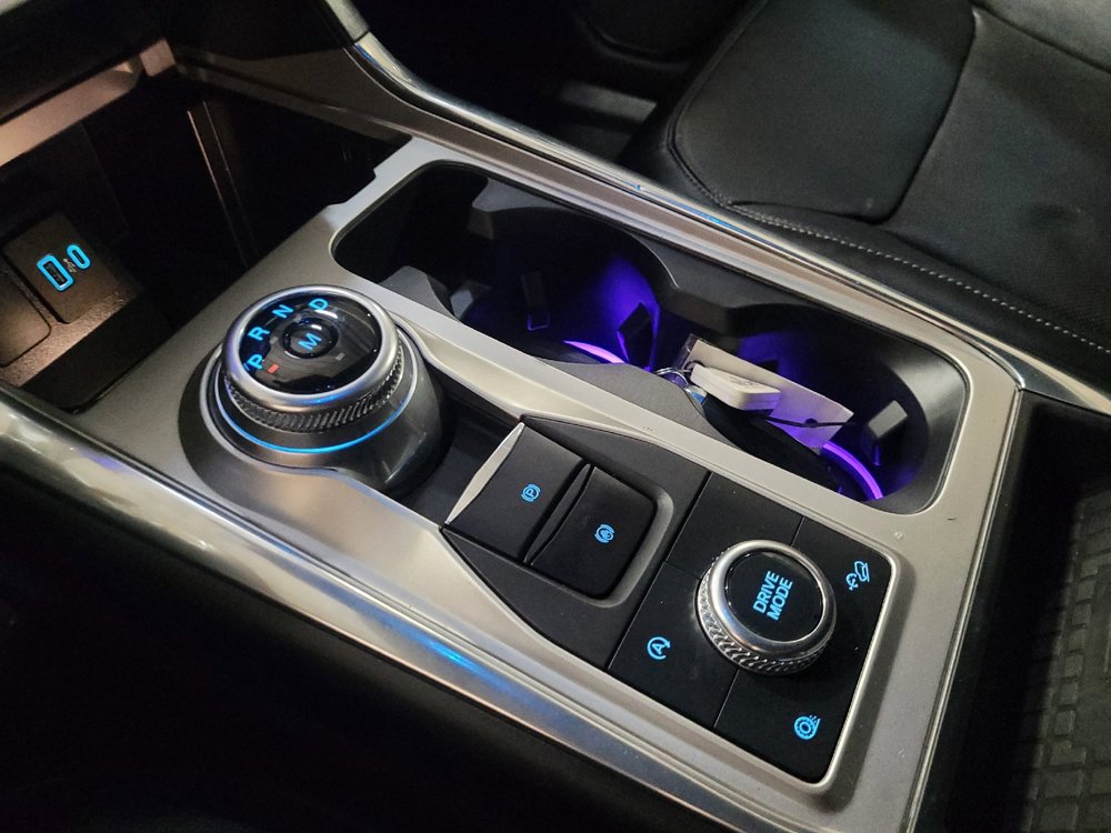 Used 2020 Ford Explorer Limited image 26