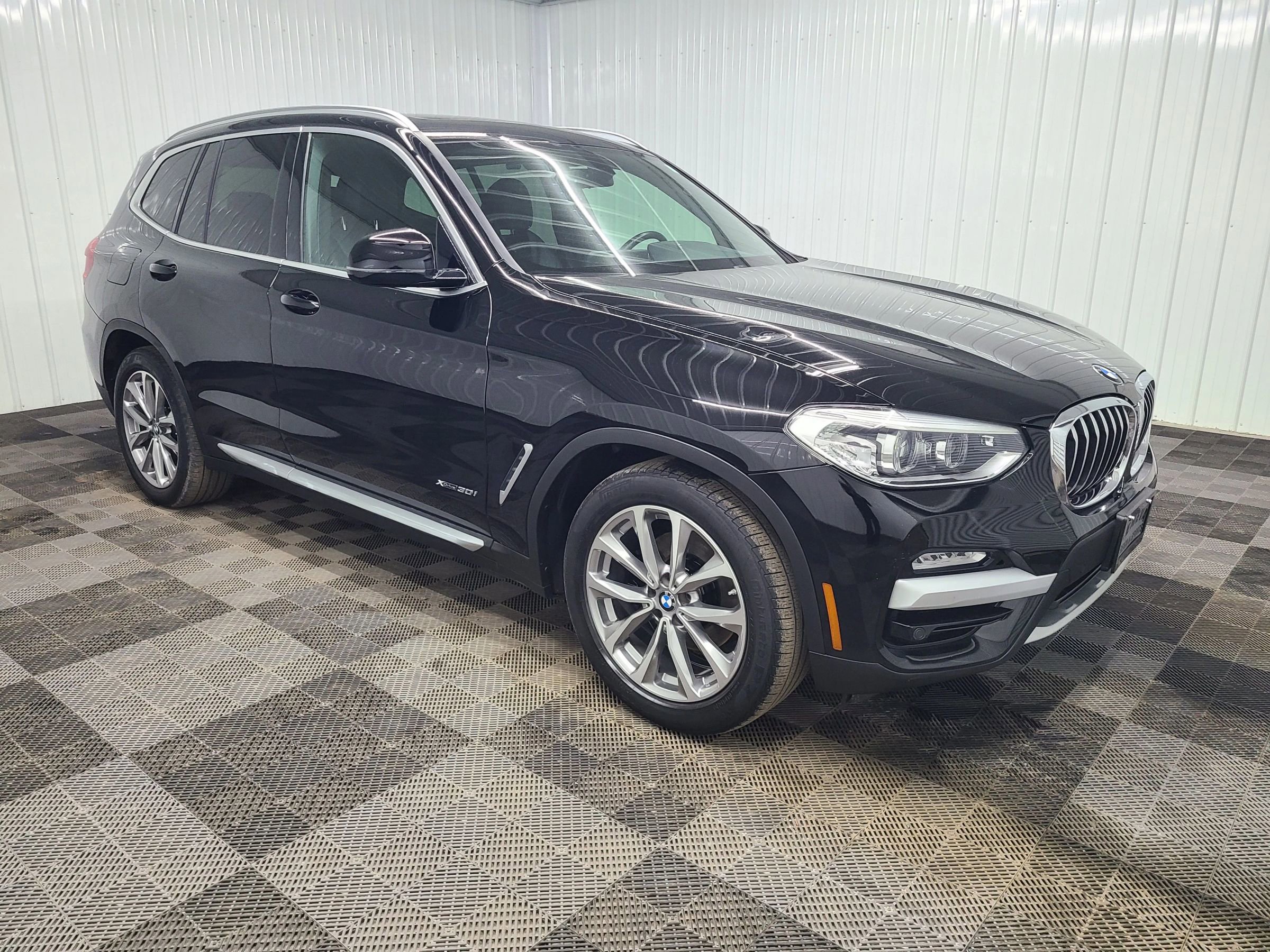 Used 2018 BMW X3 xDrive30i w/ Convenience Package image 13