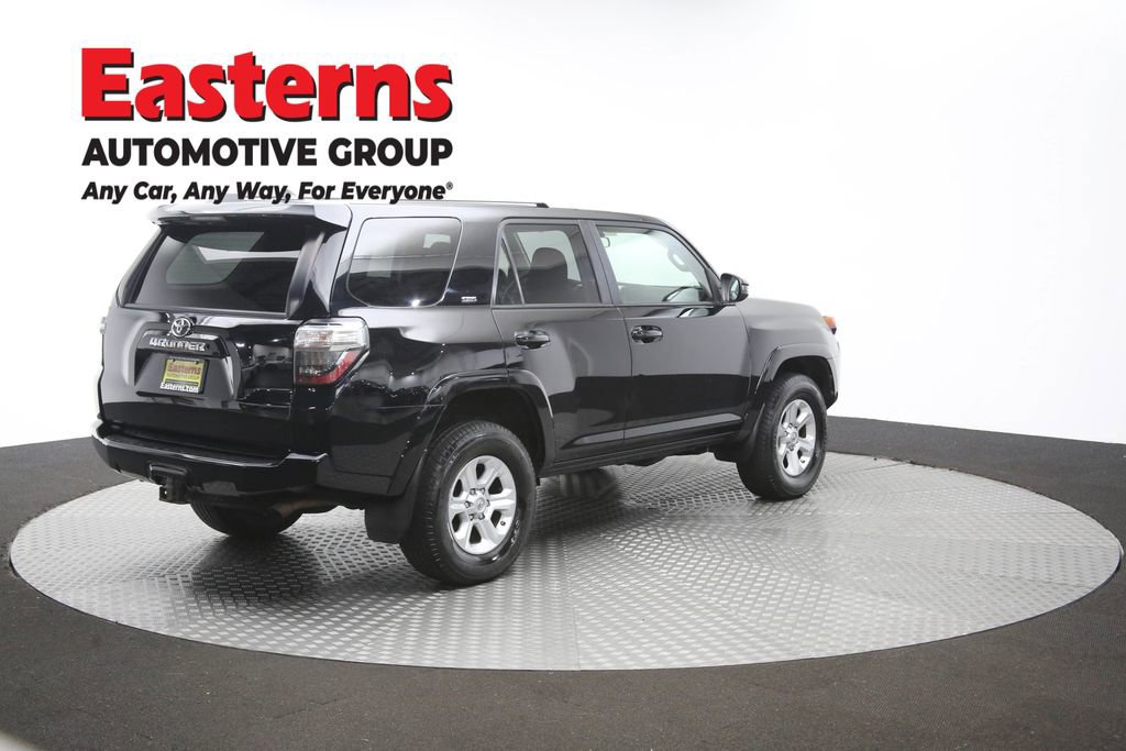 Used 2015 Toyota 4Runner SR5 AWD/4WD image 43