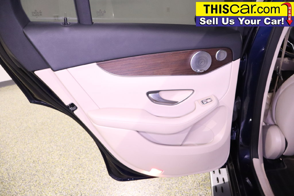 Used 2020 Mercedes-Benz GLC 300 image 42