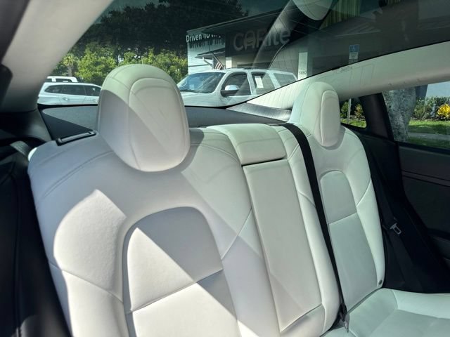 Used 2023 Tesla Model 3 Standard Range RWD image 16