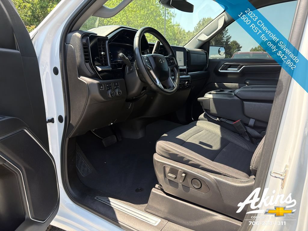 Certified 2023 Chevrolet Silverado 1500 RST w/ Z71 Off-Road Package AWD/4WD image 13