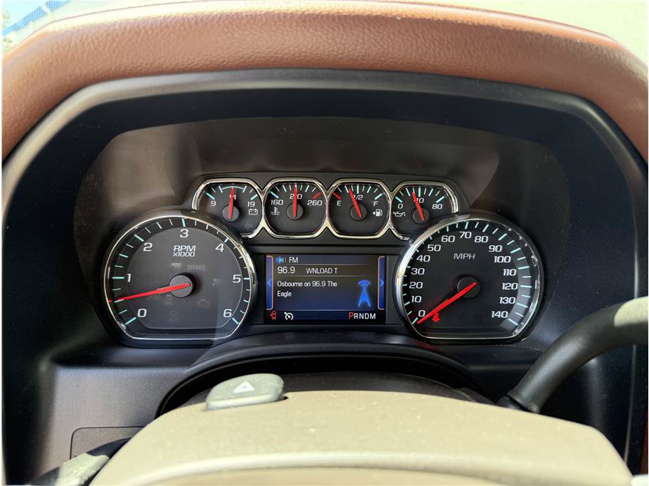 Used 2014 Chevrolet Silverado 1500 High Country w/ High Country Premium Package AWD/4WD image 27