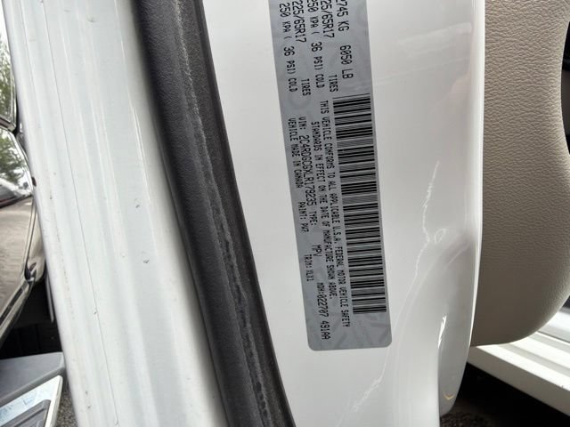 Used 2020 Dodge Grand Caravan SXT FWD image 30