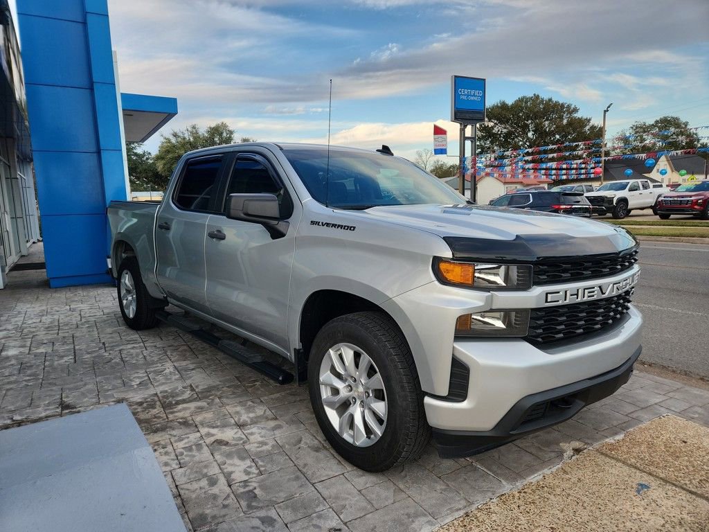 Certified 2022 Chevrolet Silverado 1500 Custom w/ LPO, Dark Essentials Package image 3
