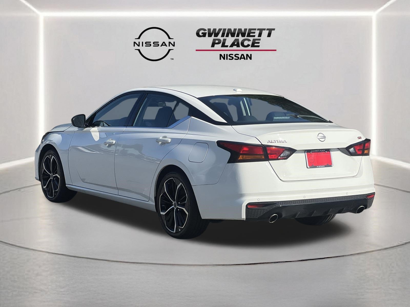 Used 2024 Nissan Altima 2.5 SR FWD image 22