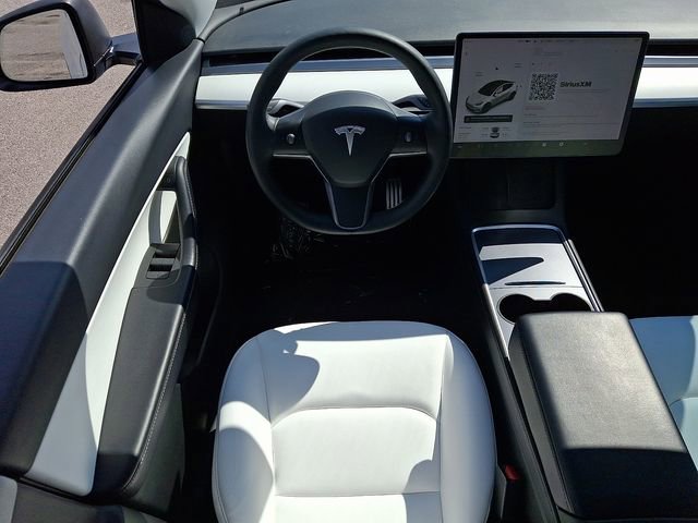 Used 2022 Tesla Model Y Performance AWD/4WD image 13
