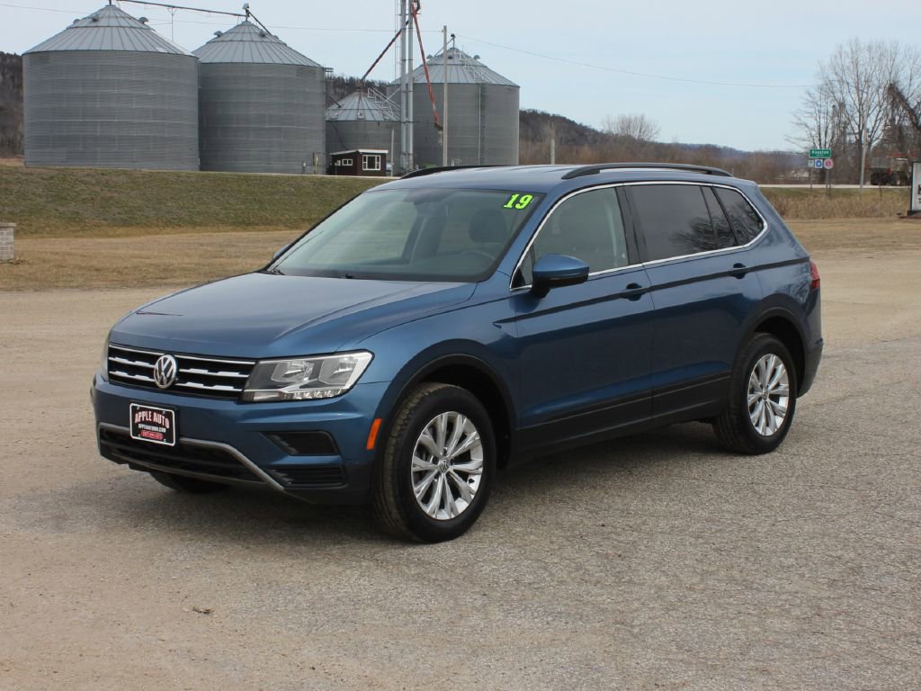Used 2019 Volkswagen Tiguan SE