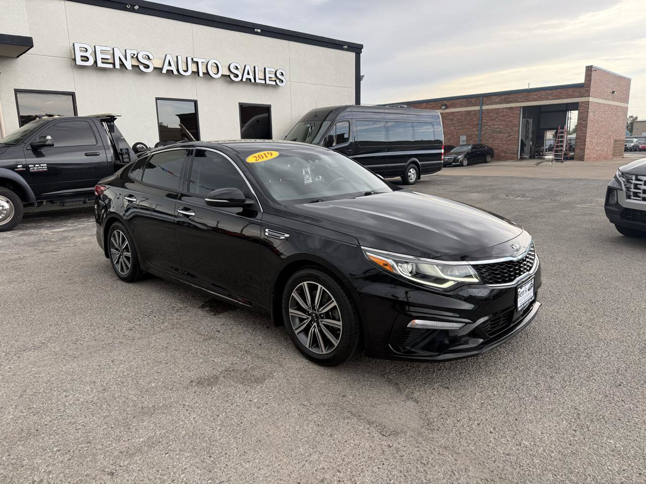 Used 2019 Kia Optima EX FWD image 4