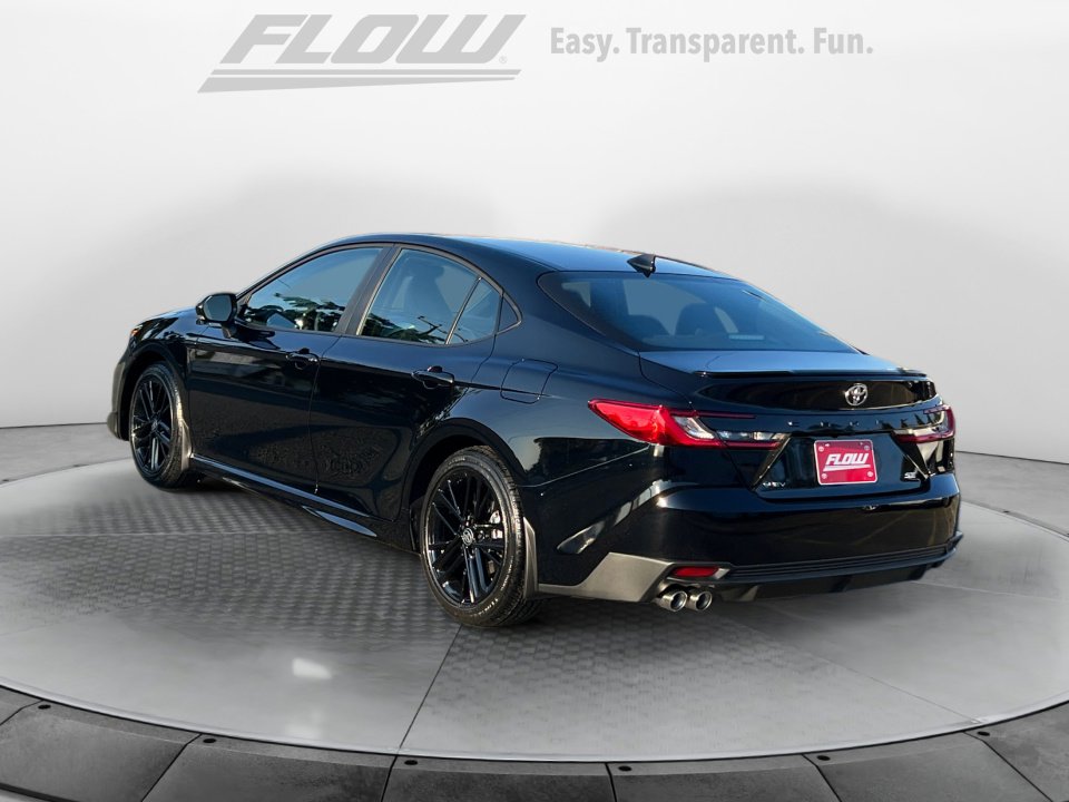 New 2026 Toyota Camry SE image 5