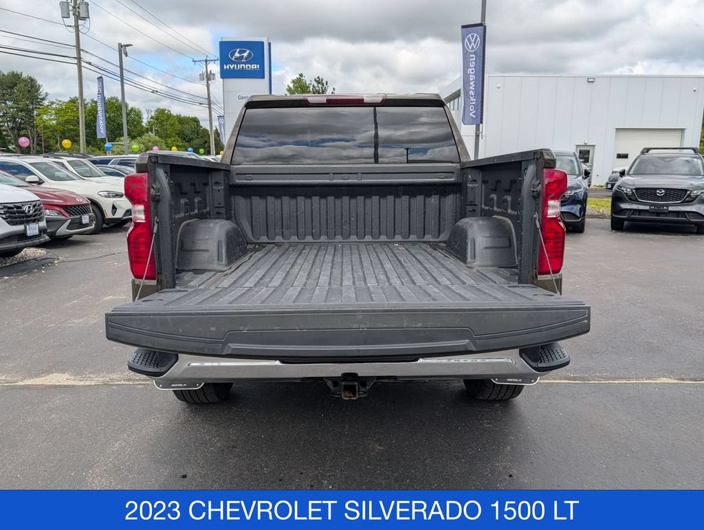 Used 2023 Chevrolet Silverado 1500 LT AWD/4WD image 29