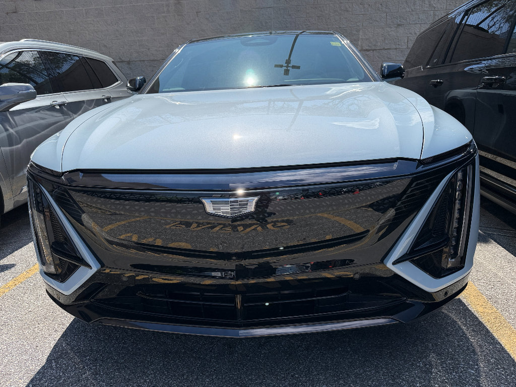 New 2026 Cadillac Lyriq Sport image 3