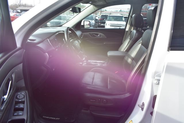 Used 2019 Chevrolet Traverse RS image 19