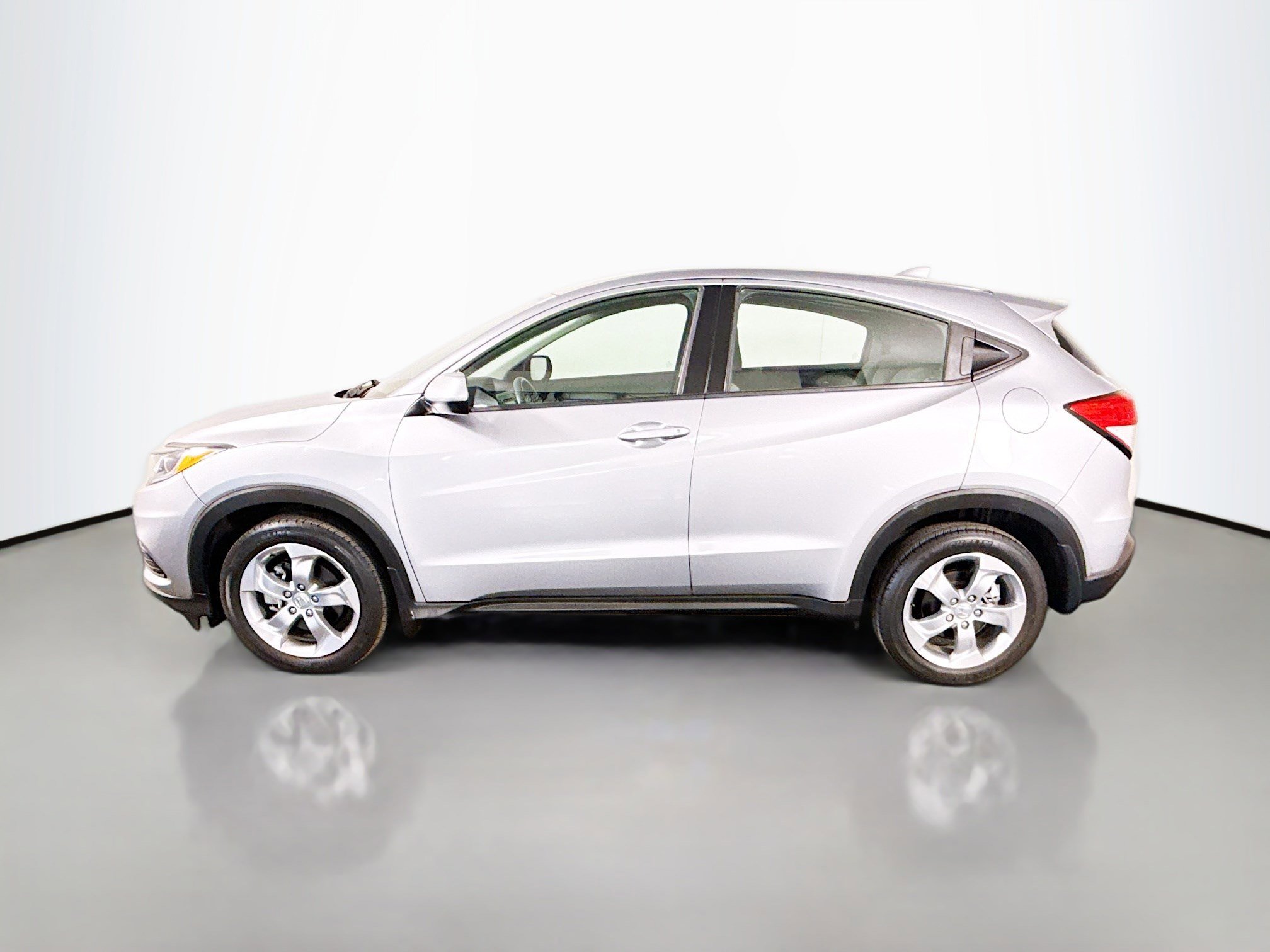 Used 2021 Honda HR-V LX image 6