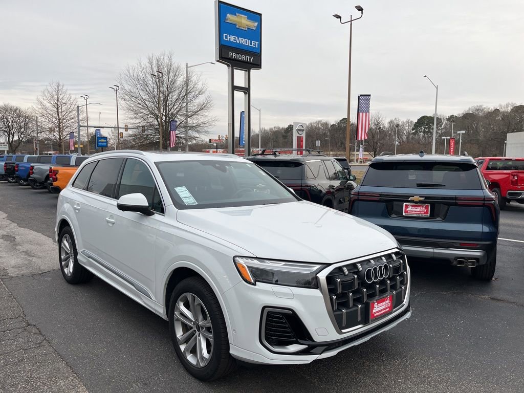 Used 2025 Audi Q7 3.0T Premium Plus image 31