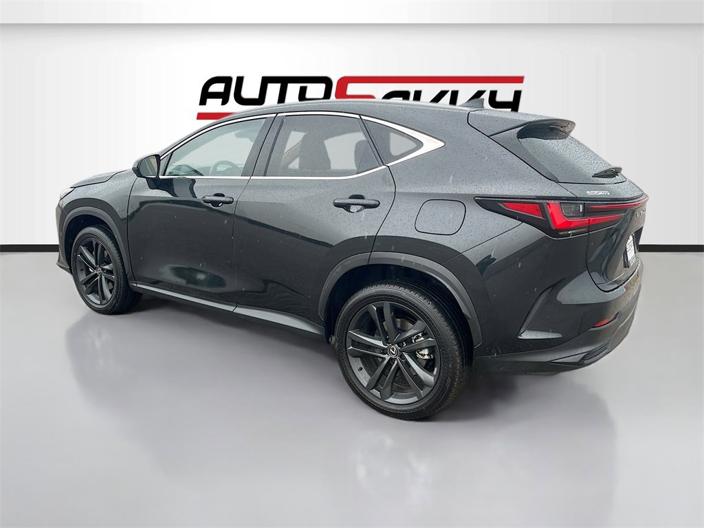 Used 2024 Lexus NX 450h+ AWD w/ Luxury Package image 5