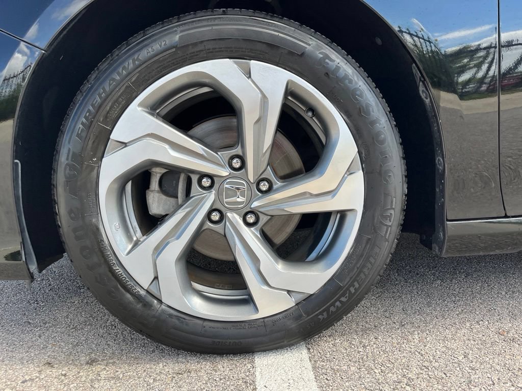 Certified 2019 Honda Accord EX image 11