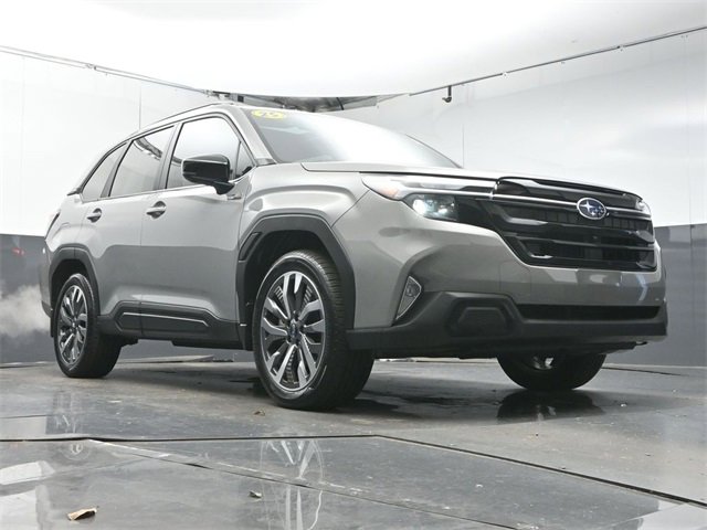 Used 2025 Subaru Forester Touring w/ Touring Package image 34