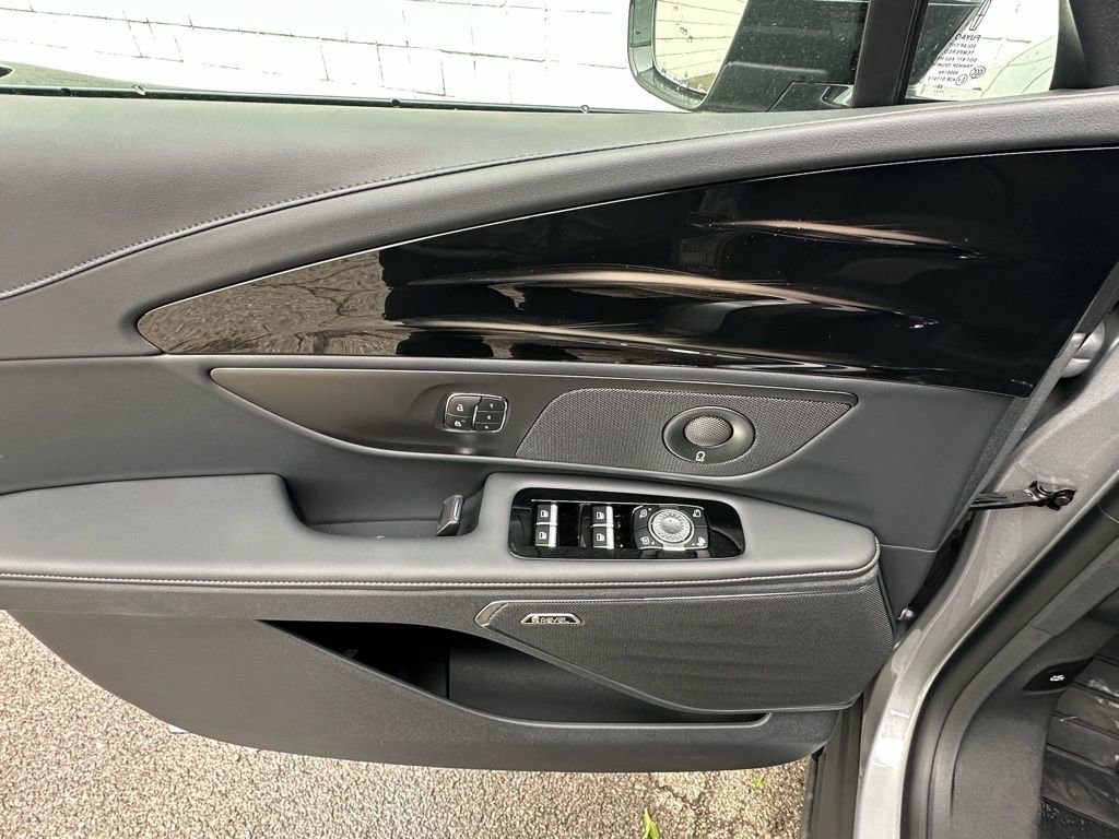 New 2026 Lincoln Nautilus Reserve w/ Jet Appearance Package AWD/4WD image 19