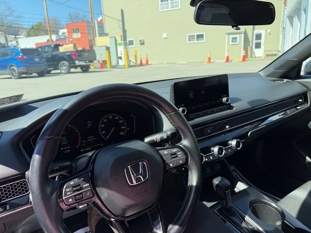 Used 2023 Honda Civic Sport image 20